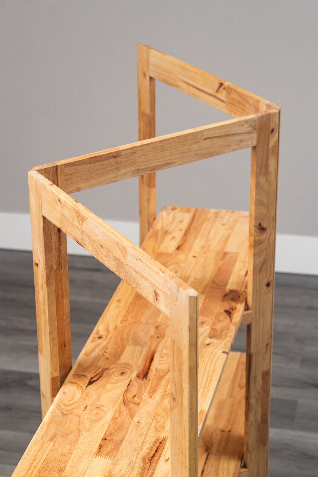 天然木ラバーウッドのディスプレイシェルフ